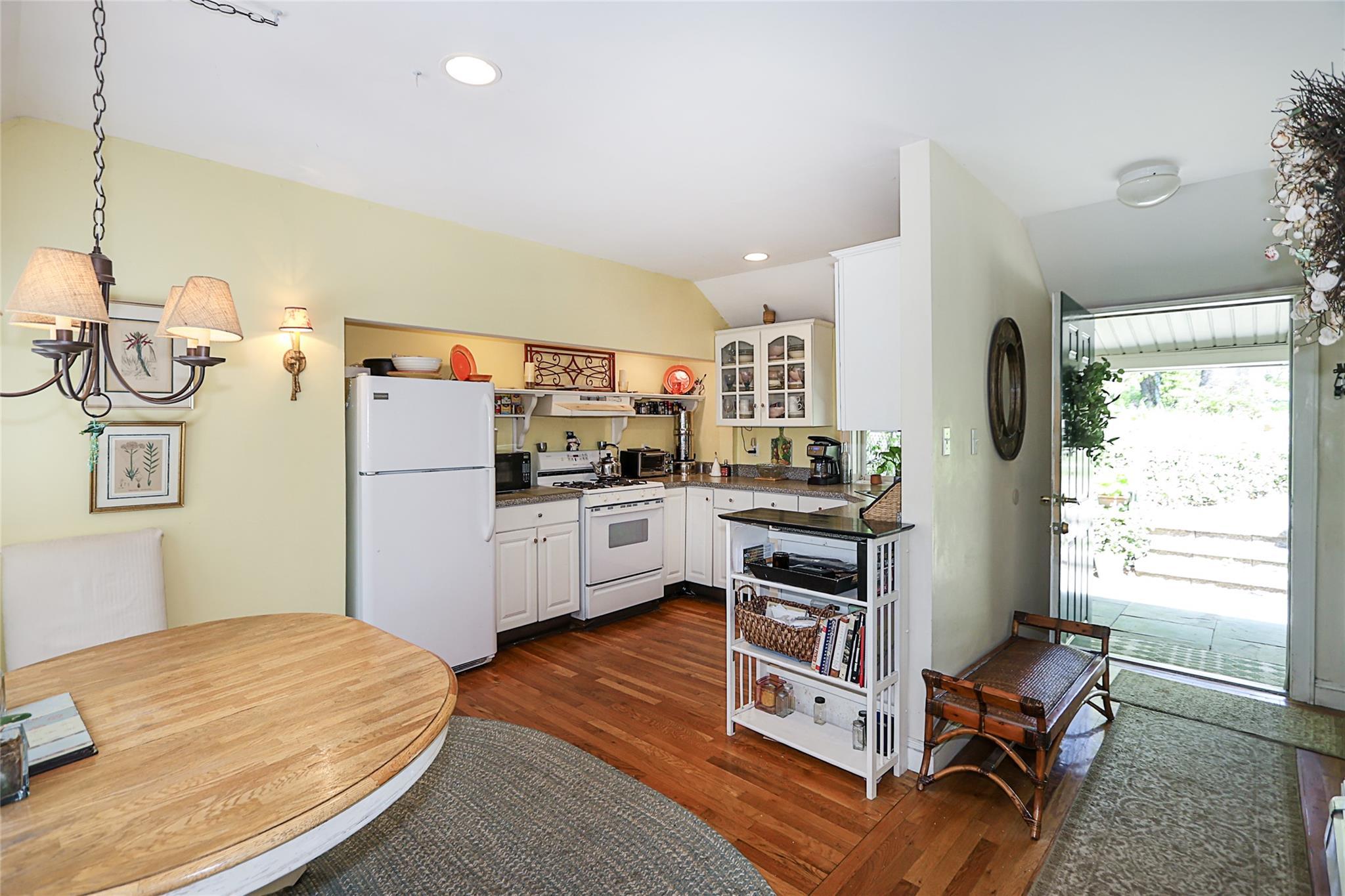 Single Family Viking  Nassau County, NY 11547, MLS-855666-4
