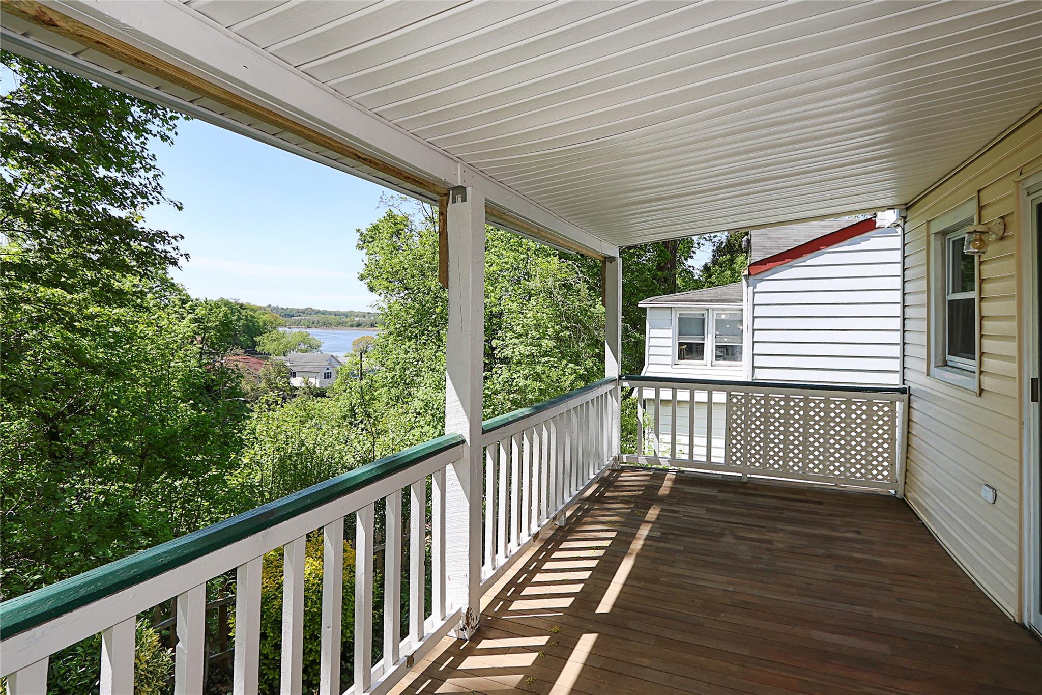 Single Family Viking  Nassau County, NY 11547, MLS-855666-40
