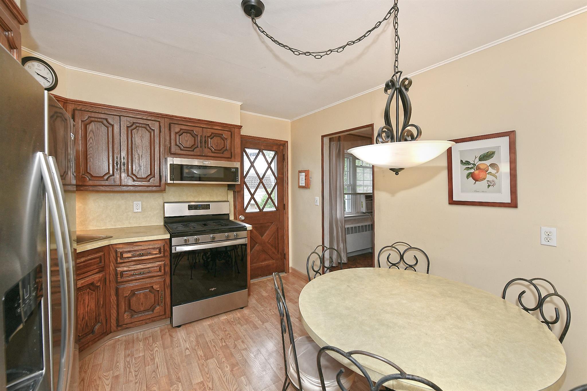 Single Family Elizabeth  Nassau County, NY 11714, MLS-855671-11