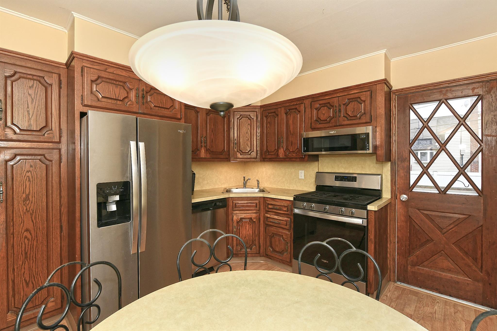 Single Family Elizabeth  Nassau County, NY 11714, MLS-855671-12