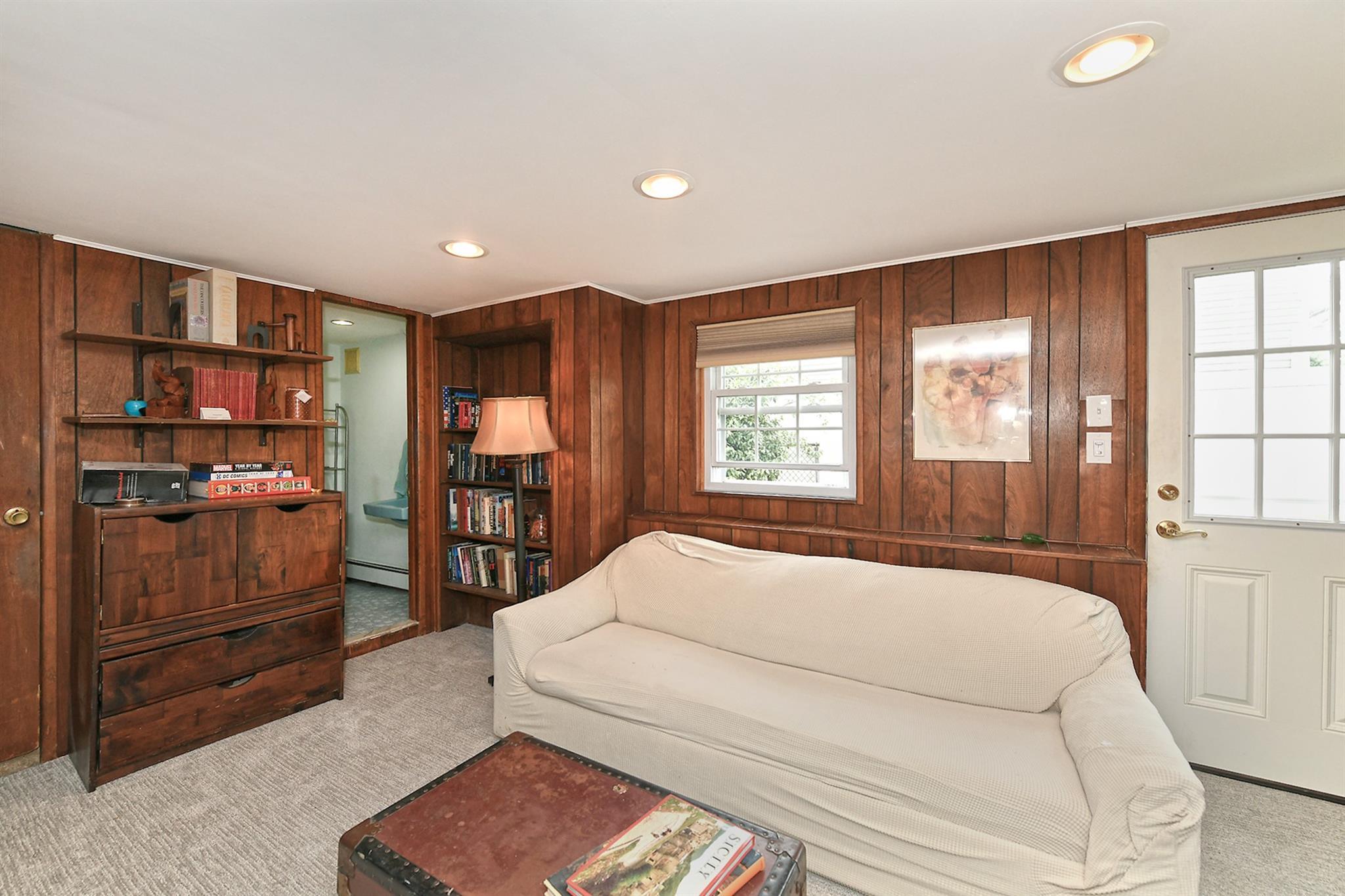 Single Family Elizabeth  Nassau County, NY 11714, MLS-855671-18