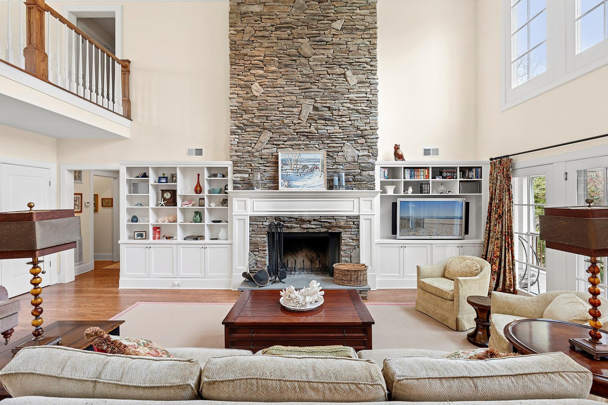 Single Family Bay  Suffolk County, NY 11946, MLS-855673-10