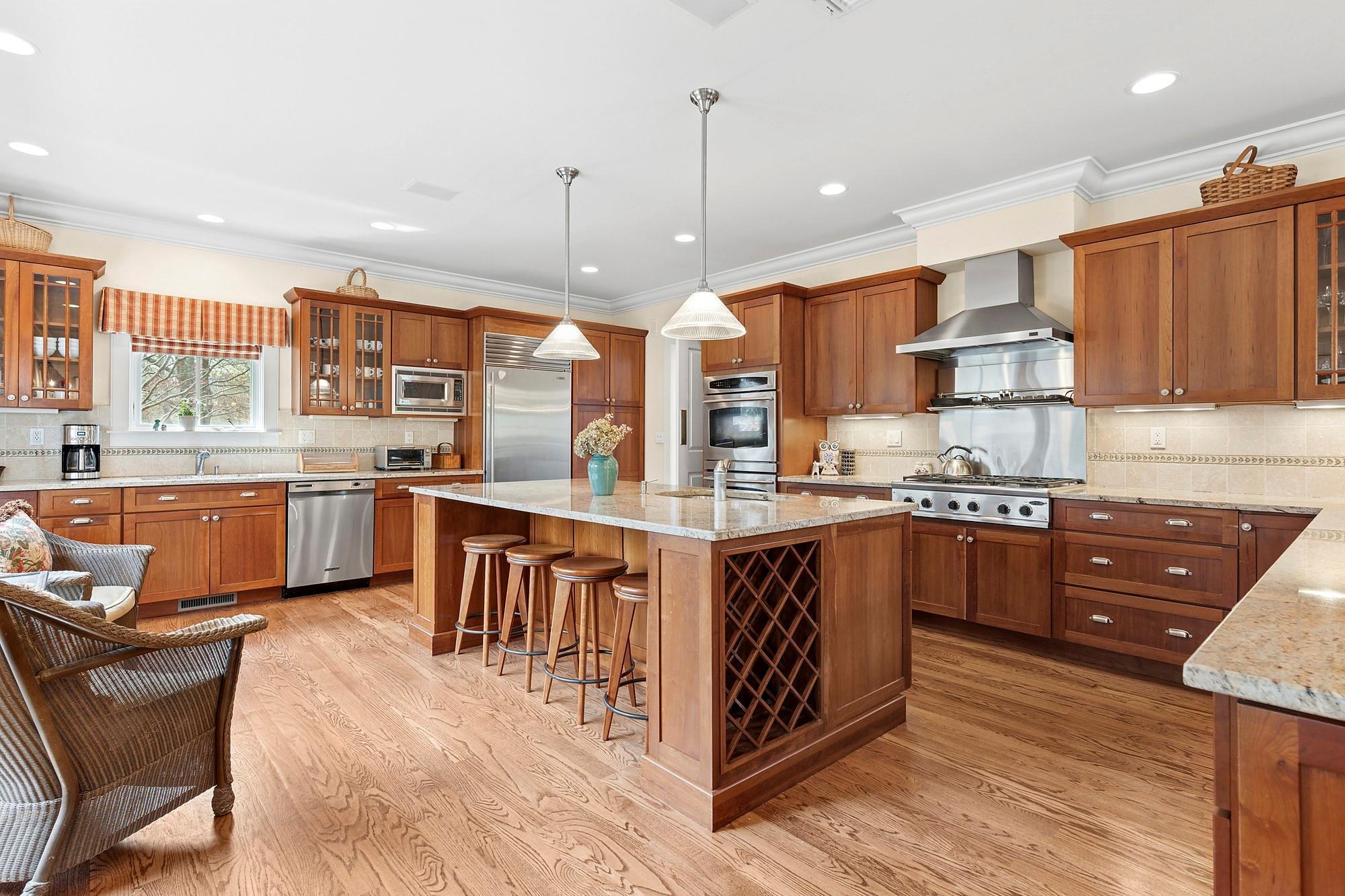 Single Family Bay  Suffolk County, NY 11946, MLS-855673-12