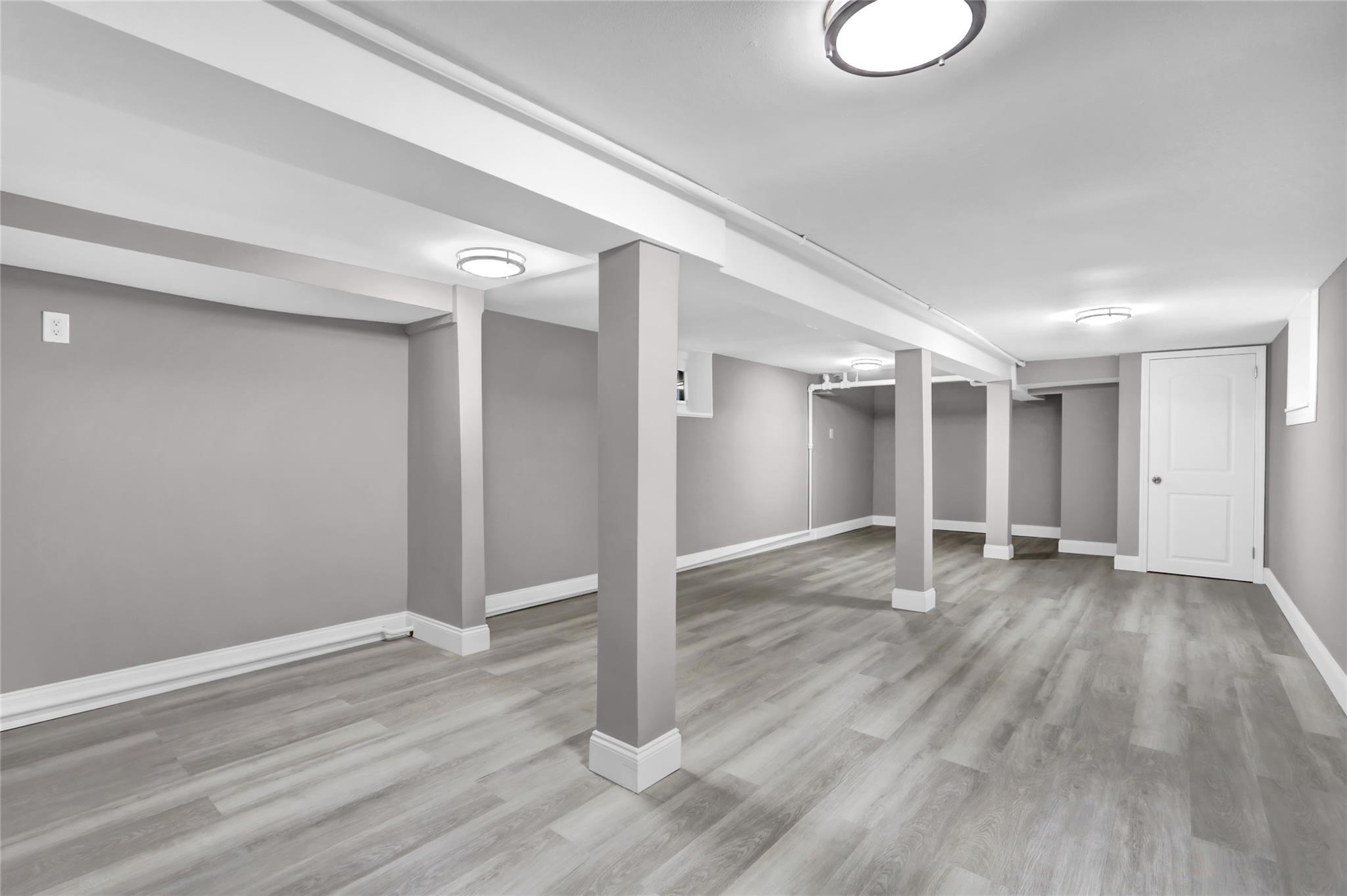 Single Family 80th Queens, NY 11385, MLS-855690-11