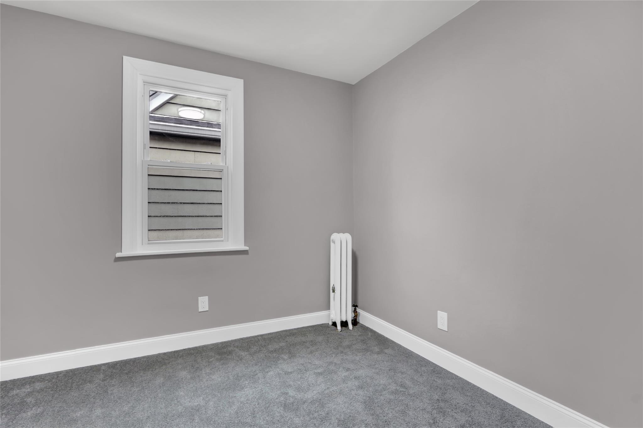 Single Family 80th Queens, NY 11385, MLS-855690-14