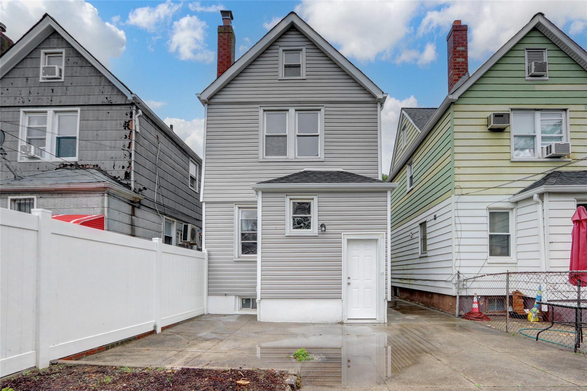 Single Family 80th  Queens, NY 11385, MLS-855690-22