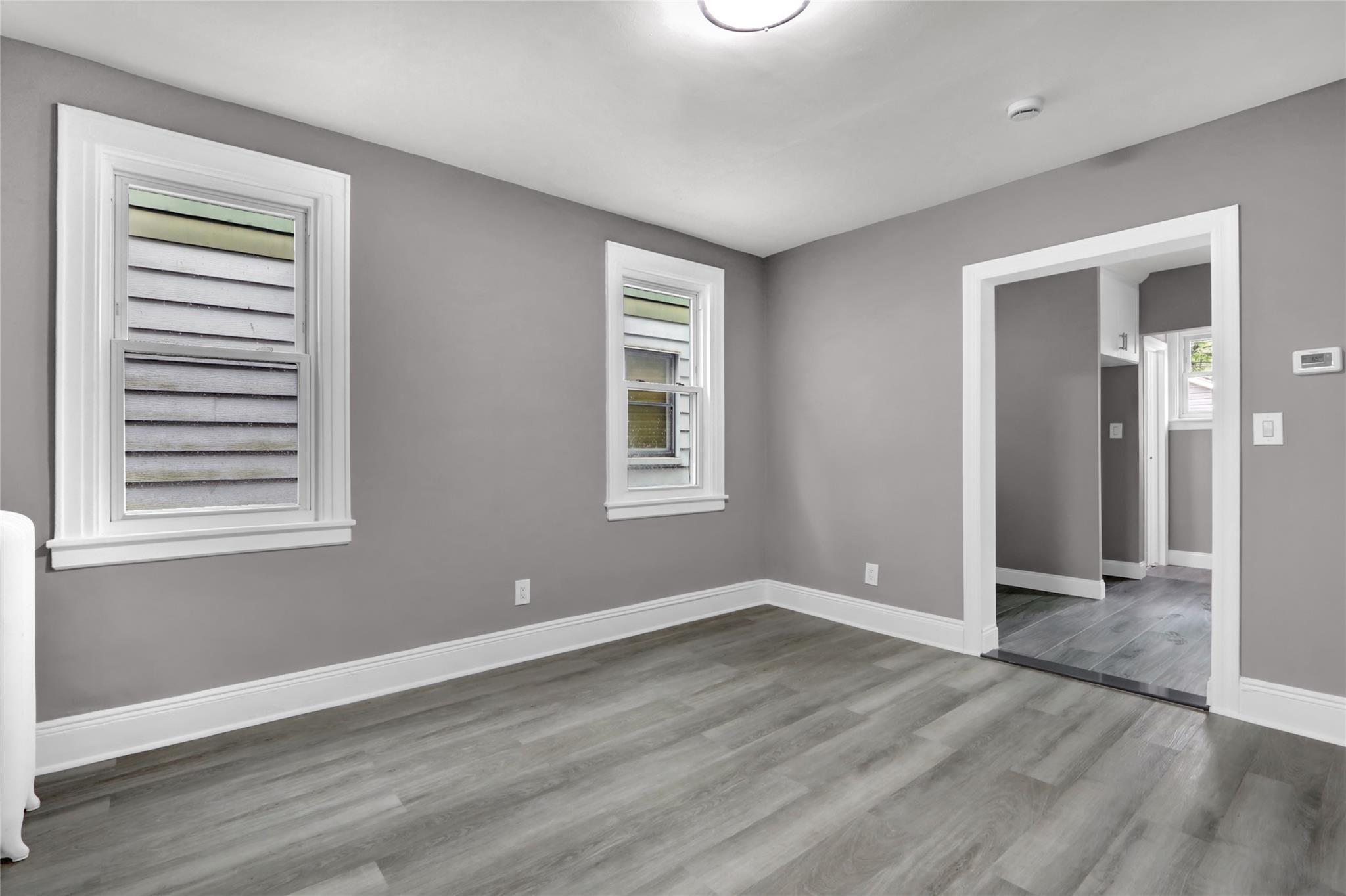 Single Family 80th Queens, NY 11385, MLS-855690-7