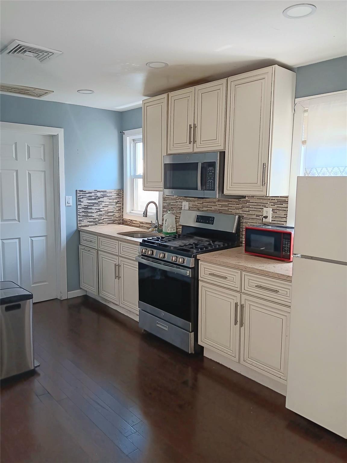 Apartment Lefferts  Queens, NY 11419, MLS-855694-2