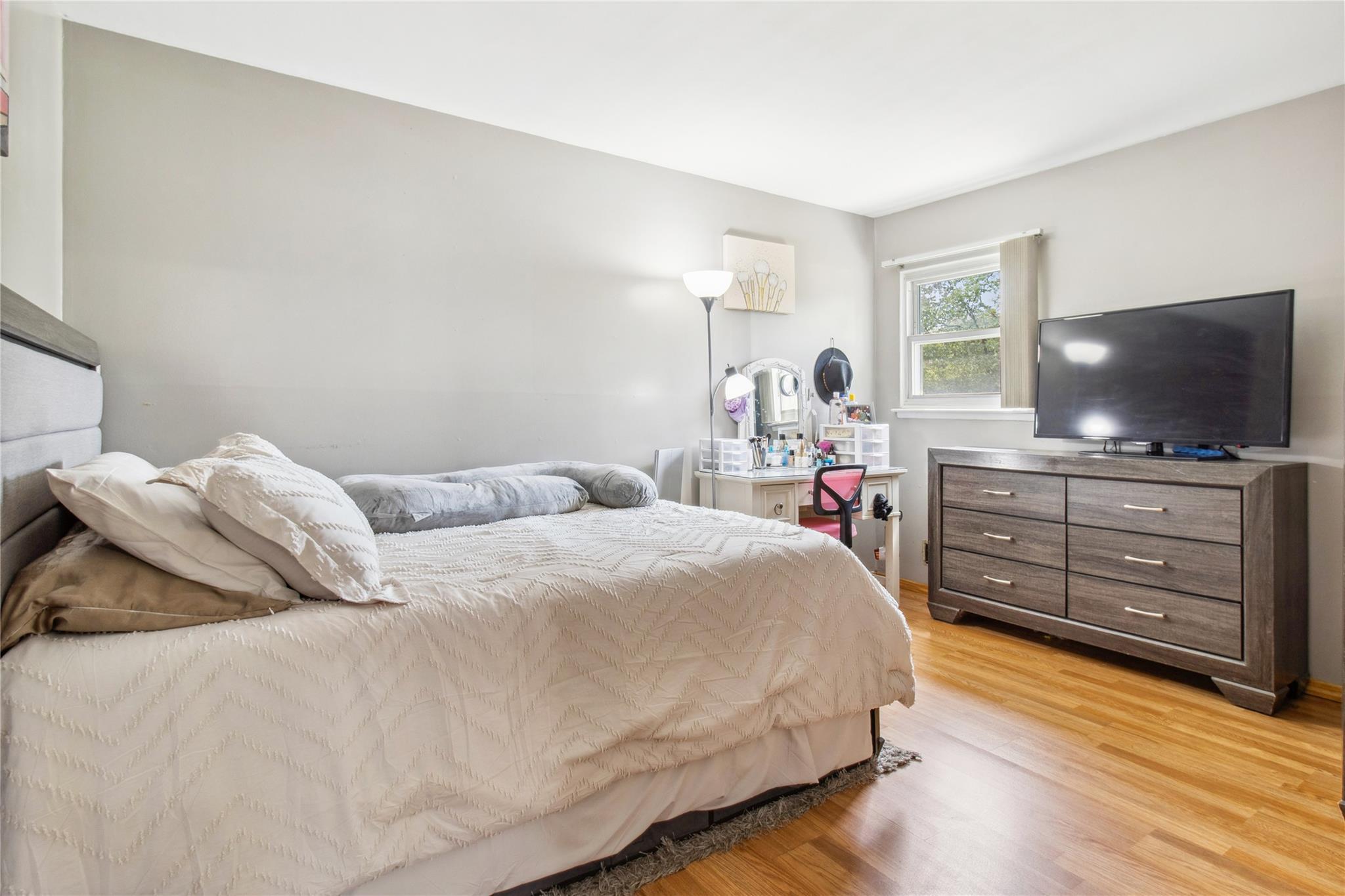 Single Family Brightshore  Suffolk County, NY 11706, MLS-855700-7