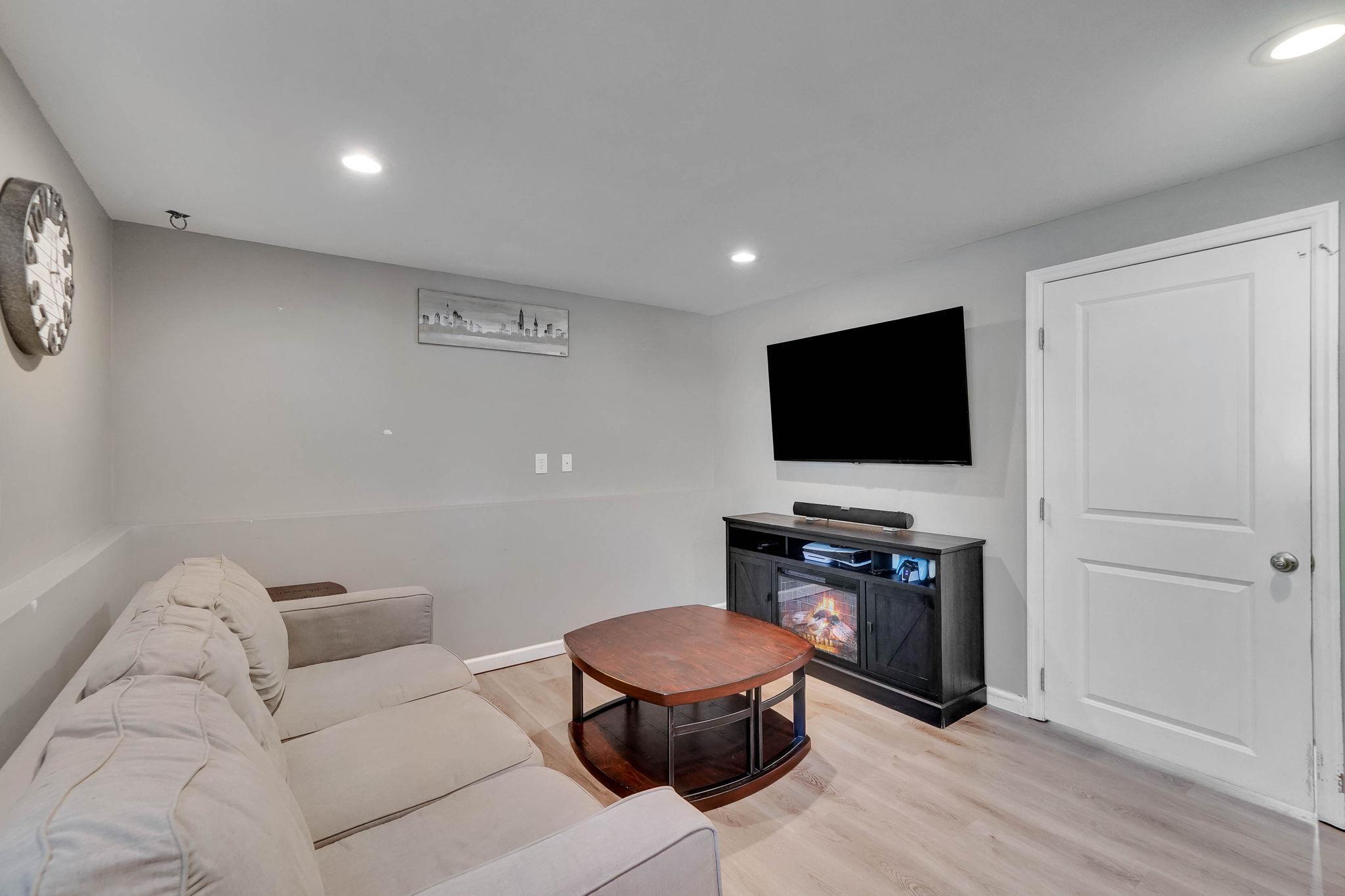 Single Family Country Greens  Suffolk County, NY 11713, MLS-855705-13
