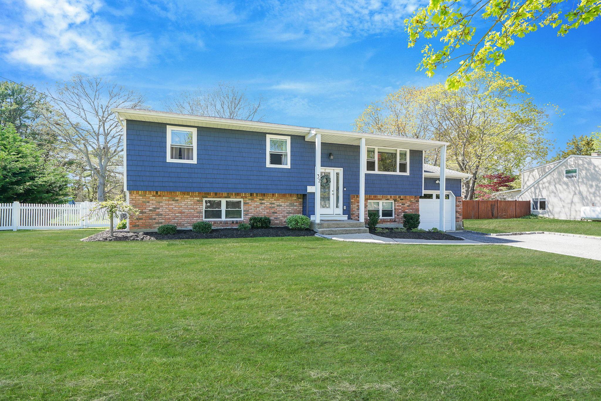 Single Family Country Greens  Suffolk County, NY 11713, MLS-855705-2