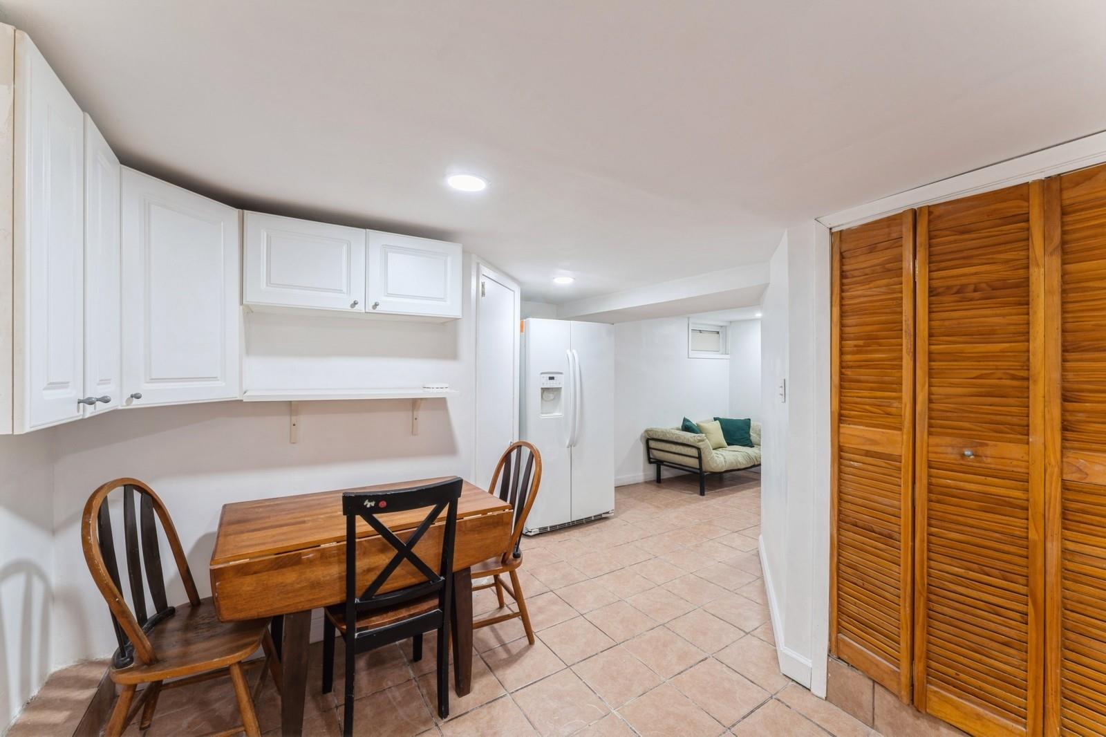 Single Family 88th  Queens, NY 11426, MLS-855707-12