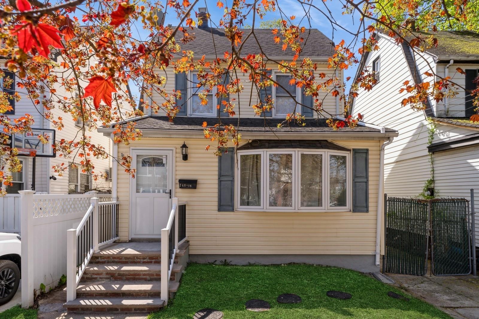 Single Family 88th  Queens, NY 11426, MLS-855707-2