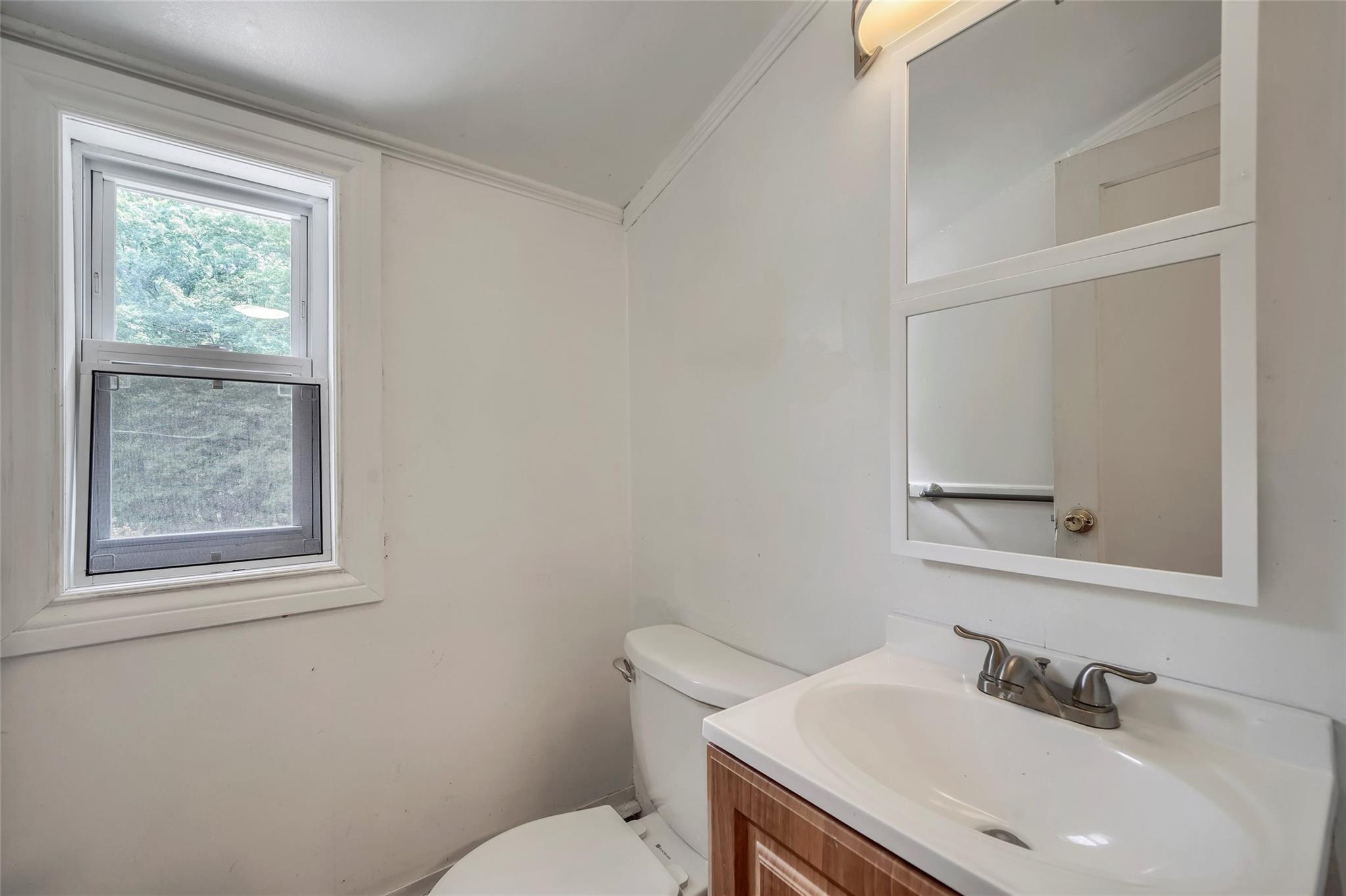 Single Family Hudson  Orange County, NY 10992, MLS-855710-28