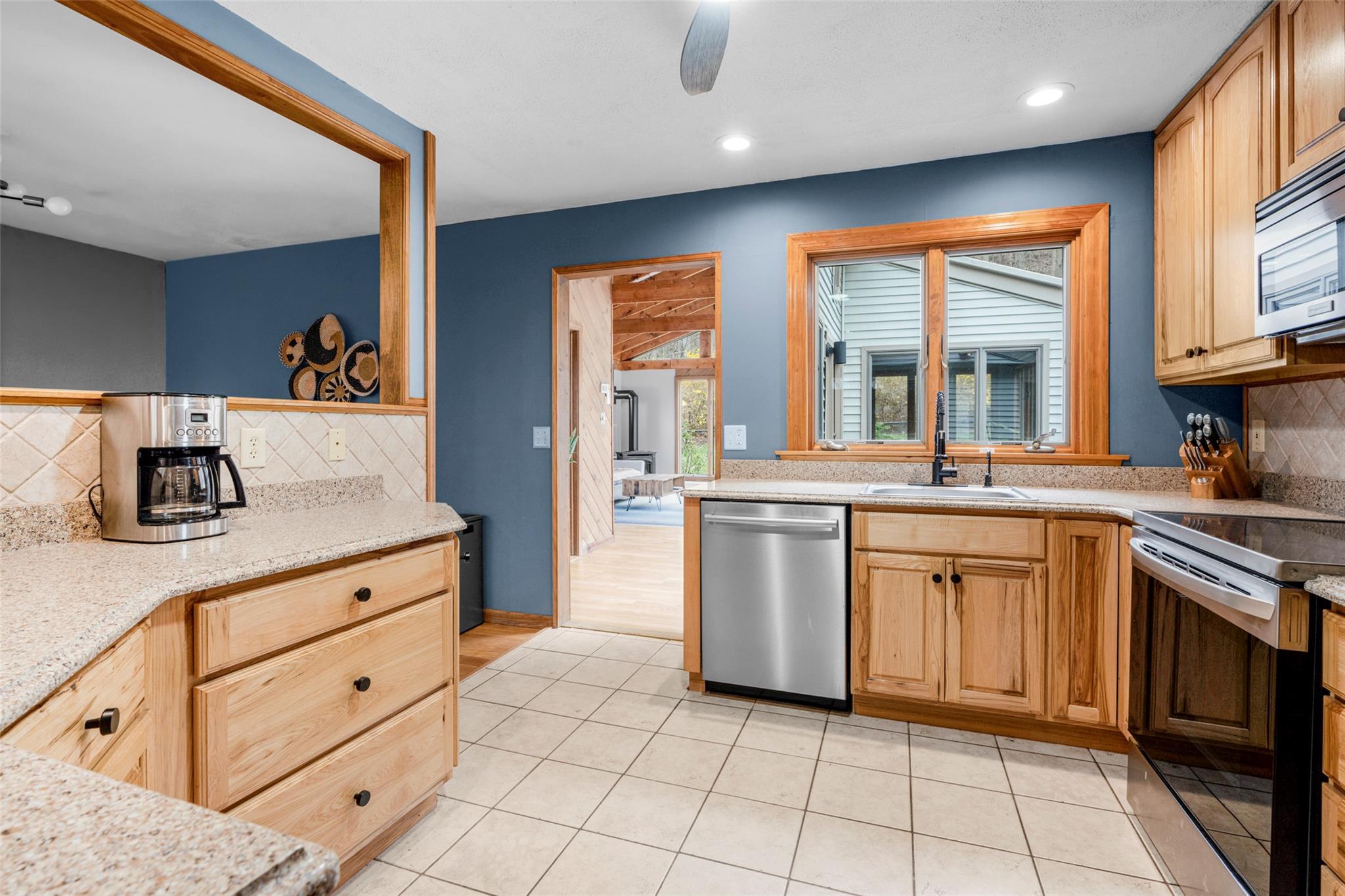 Single Family Greenwood  Dutchess County, NY 12508, MLS-855724-10