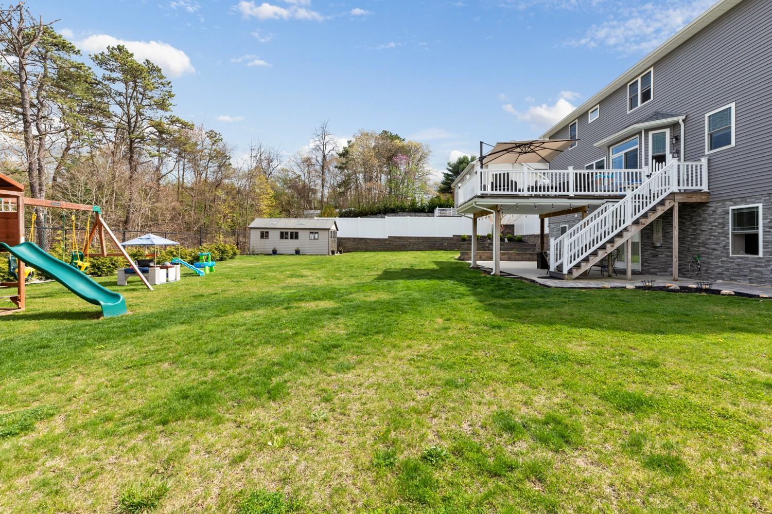 Single Family Ave D  Suffolk County, NY 11738, MLS-855727-33