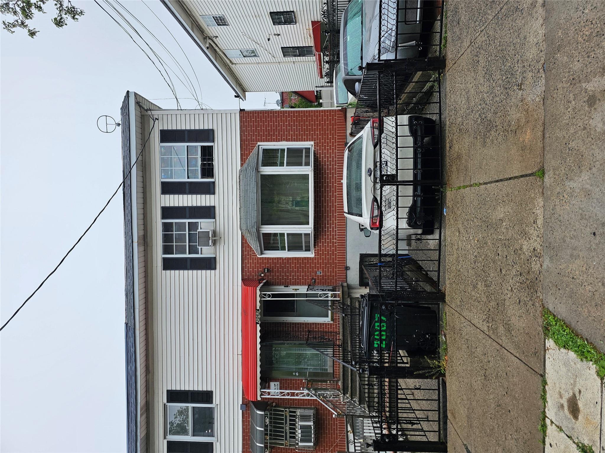 Single Family Seward  Bronx, NY 10473, MLS-855729-4