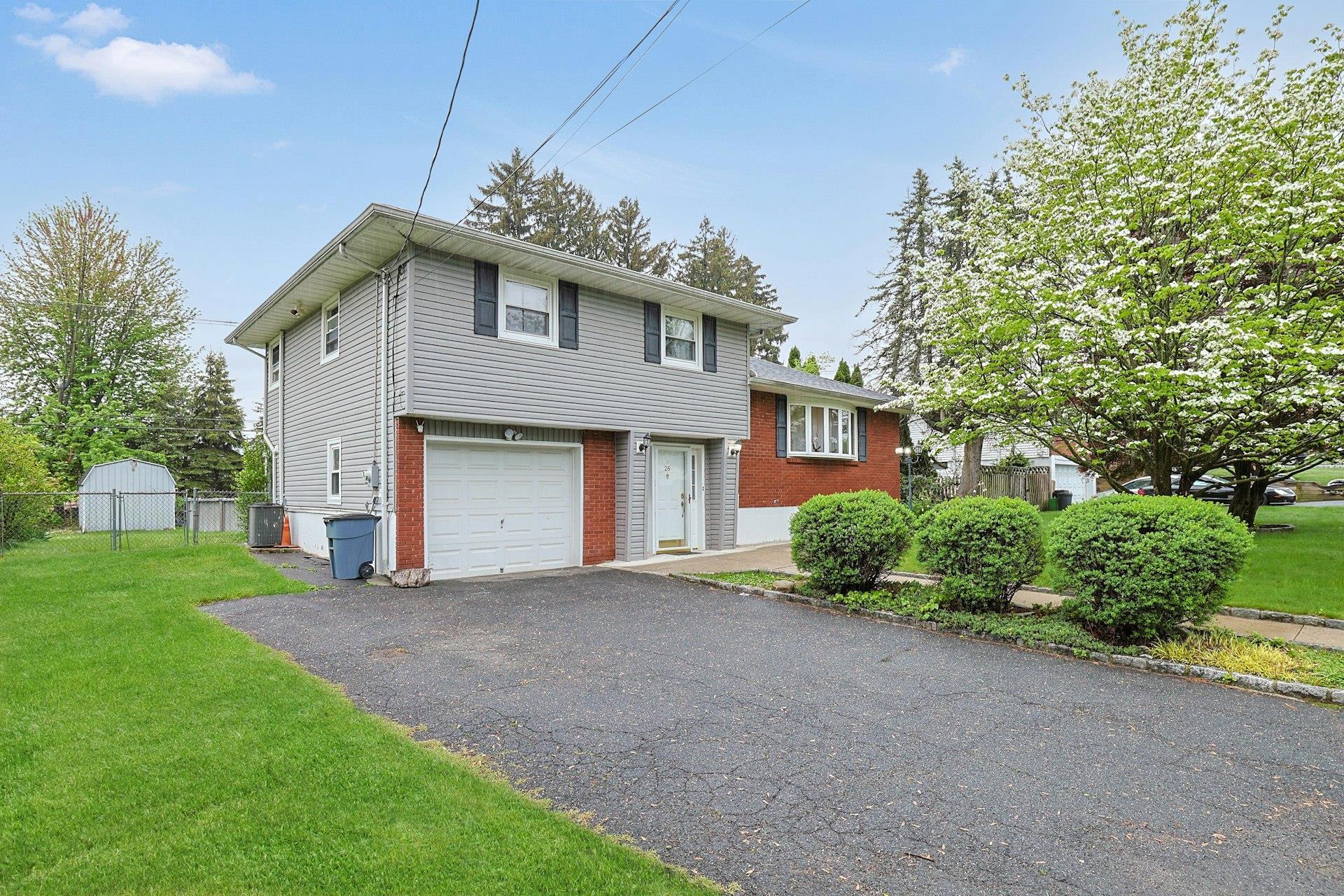 Single Family Hoke  Rockland County, NY 10980, MLS-855731-39