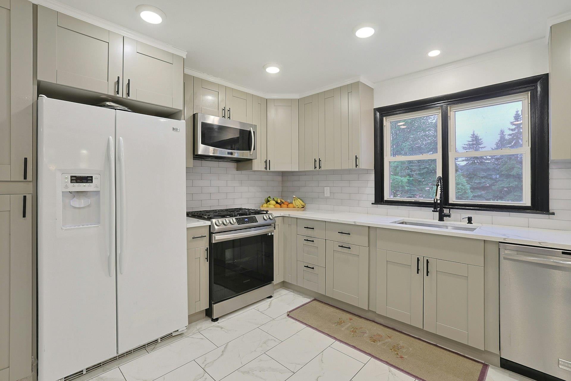 Single Family Hoke  Rockland County, NY 10980, MLS-855731-7