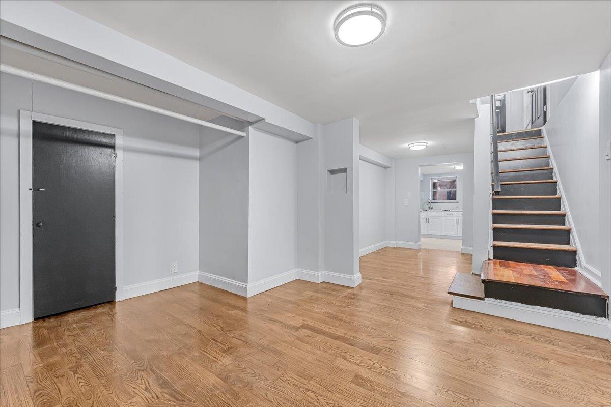 Single Family Yates  Bronx, NY 10461, MLS-855734-10