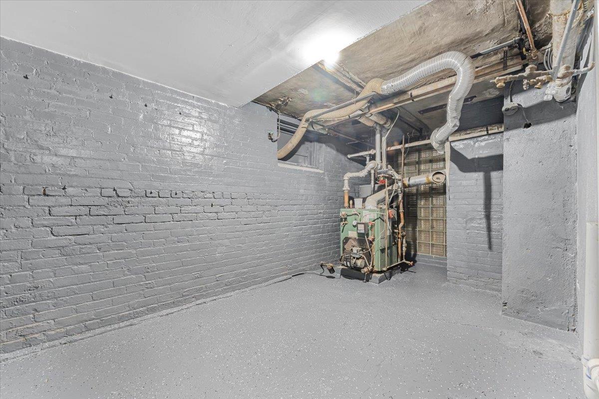 Single Family Yates  Bronx, NY 10461, MLS-855734-11