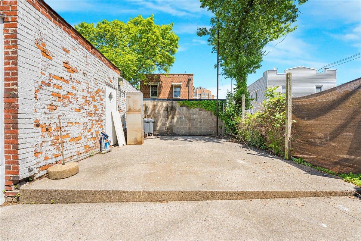Single Family Yates  Bronx, NY 10461, MLS-855734-25