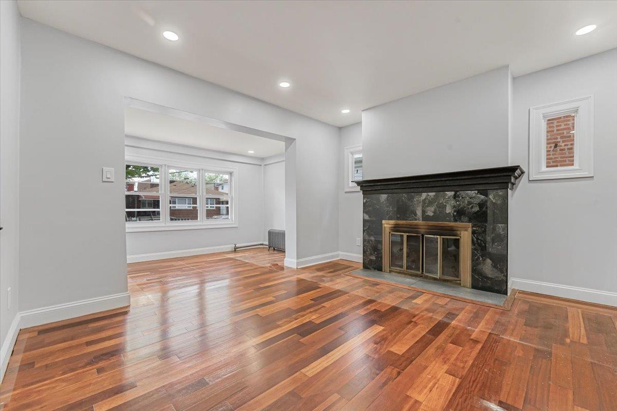 Single Family Yates  Bronx, NY 10461, MLS-855734-6