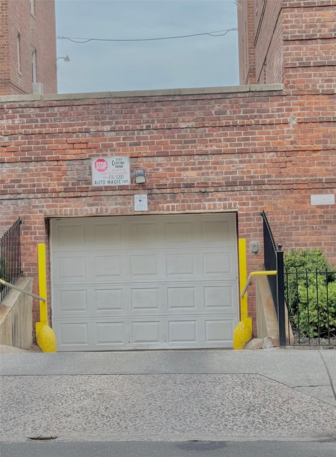 Coop Barnes  Bronx, NY 10462, MLS-855735-12