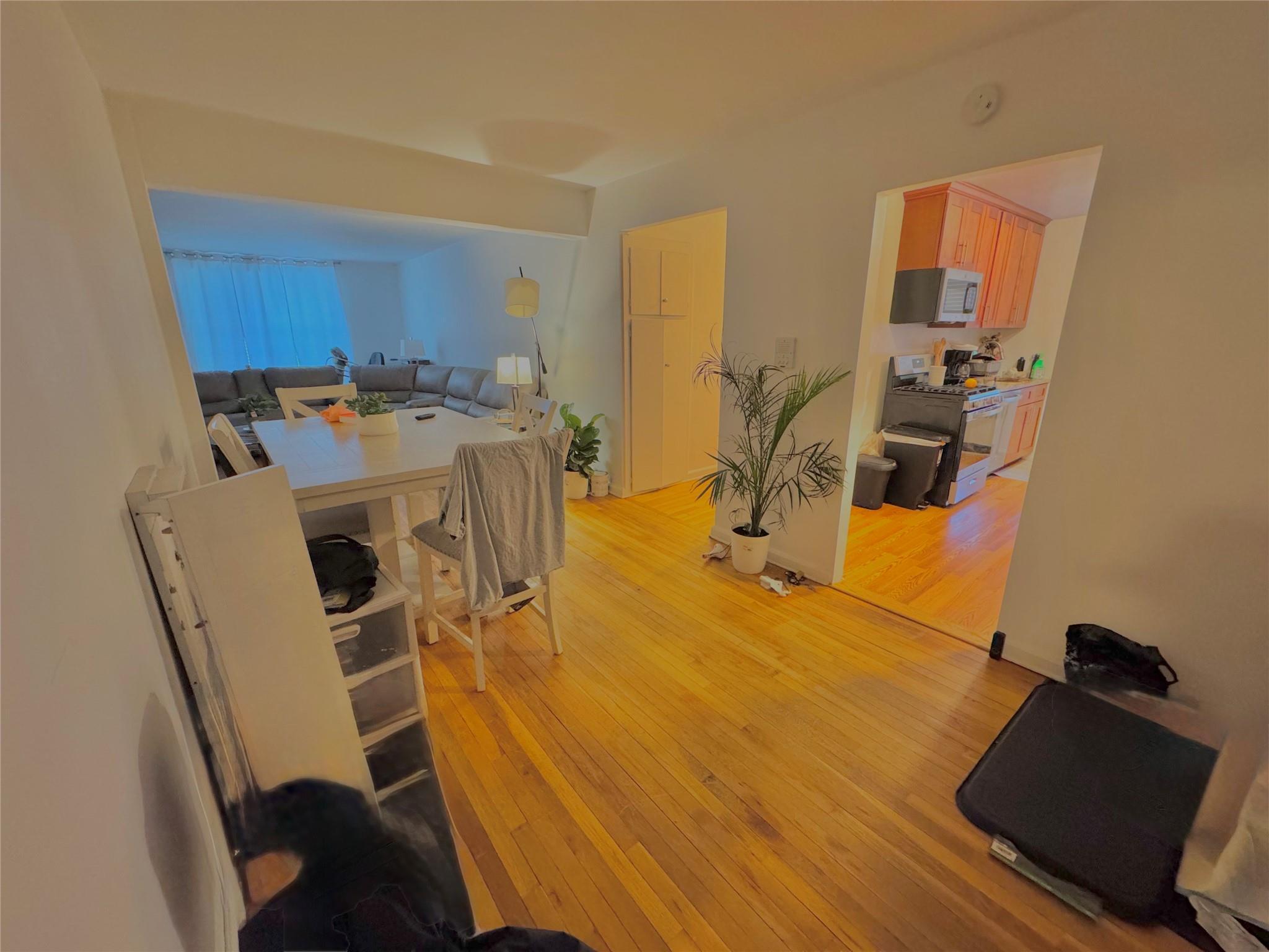 Coop Barnes  Bronx, NY 10462, MLS-855735-2