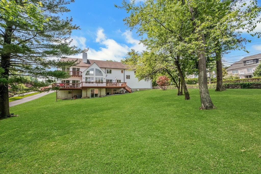 Single Family Candlewood  Westchester County, NY 10583, MLS-855736-35