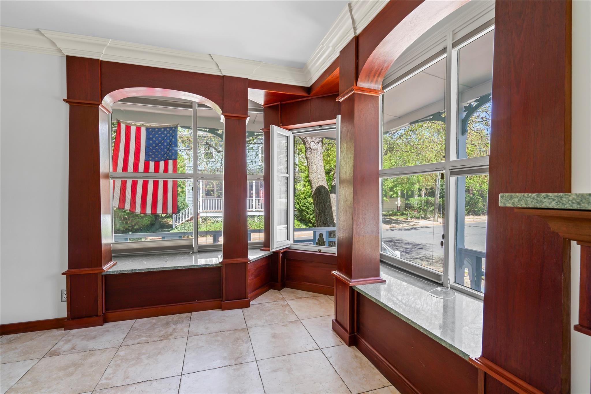 Single Family Glenlawn  Nassau County, NY 11579, MLS-855737-10