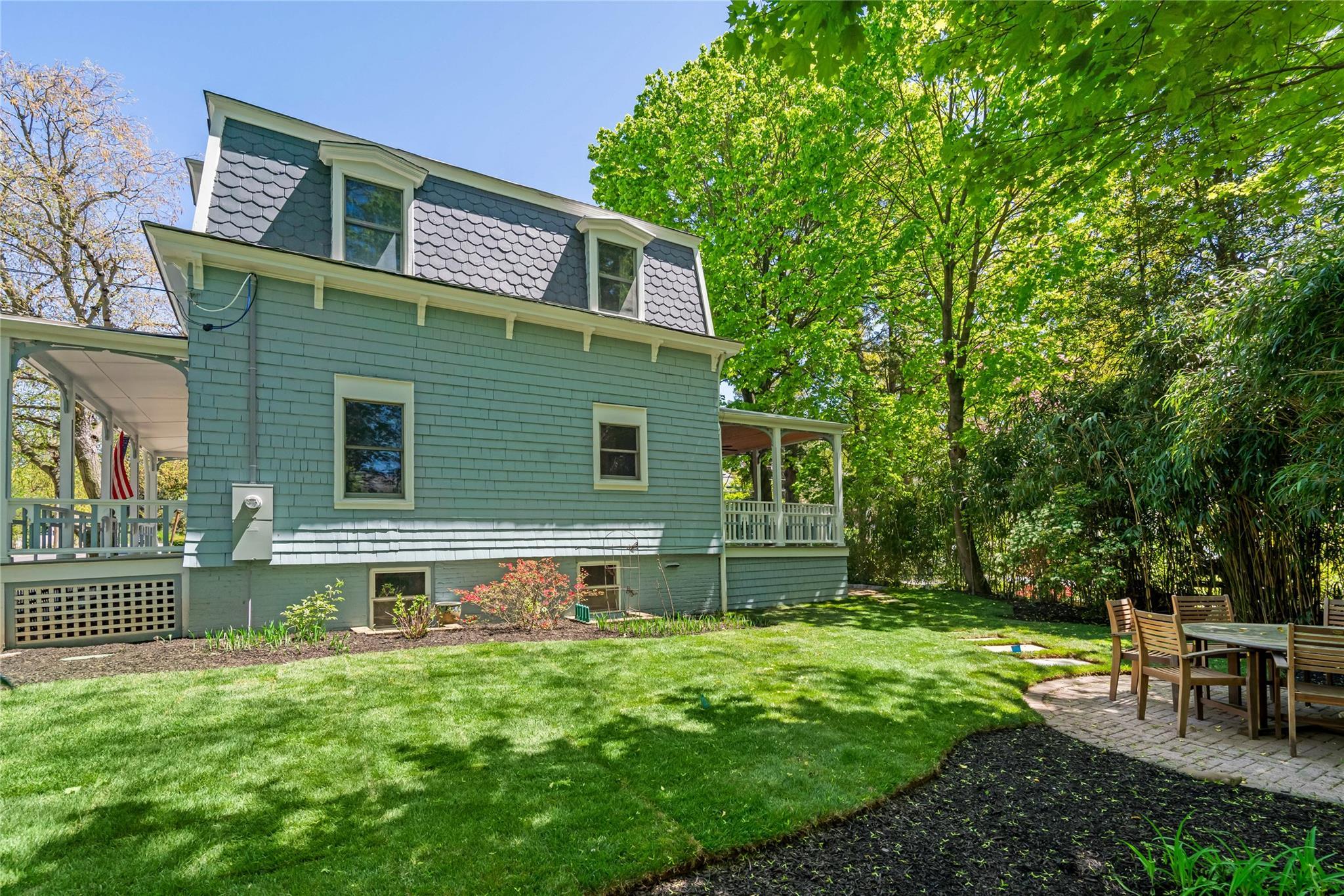 Single Family Glenlawn  Nassau County, NY 11579, MLS-855737-34