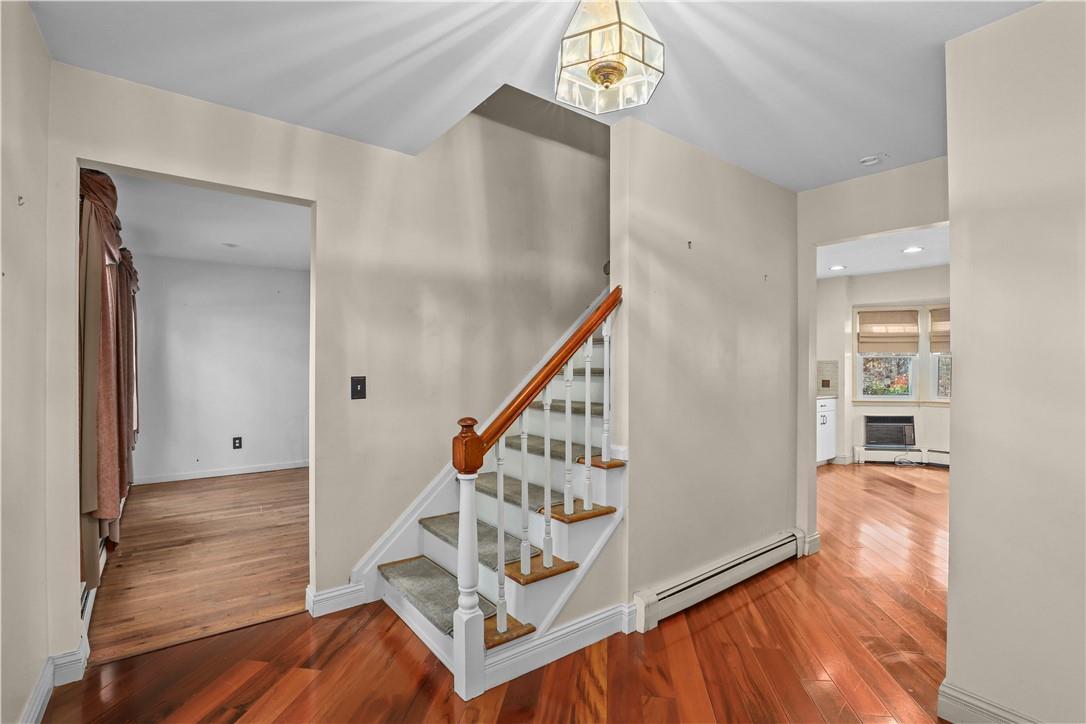 Single Family Silvermine  Westchester County, NY 10590, MLS-855742-10