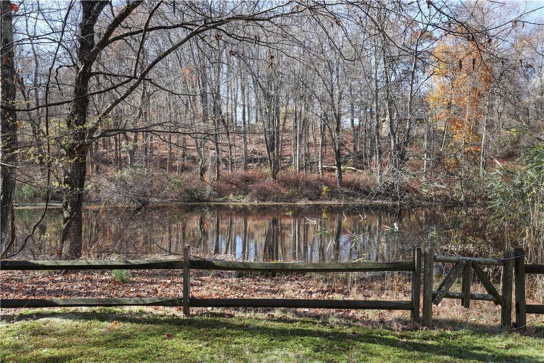 Single Family Silvermine  Westchester County, NY 10590, MLS-855742-2