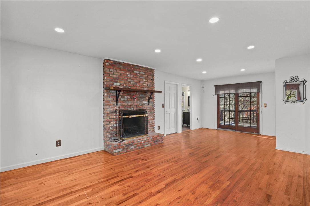 Single Family Silvermine  Westchester County, NY 10590, MLS-855742-4