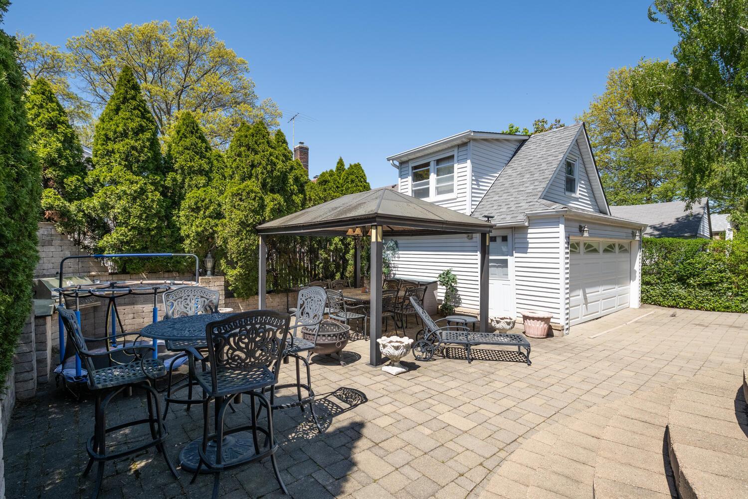 Single Family Emerson  Nassau County, NY 11001, MLS-855756-27