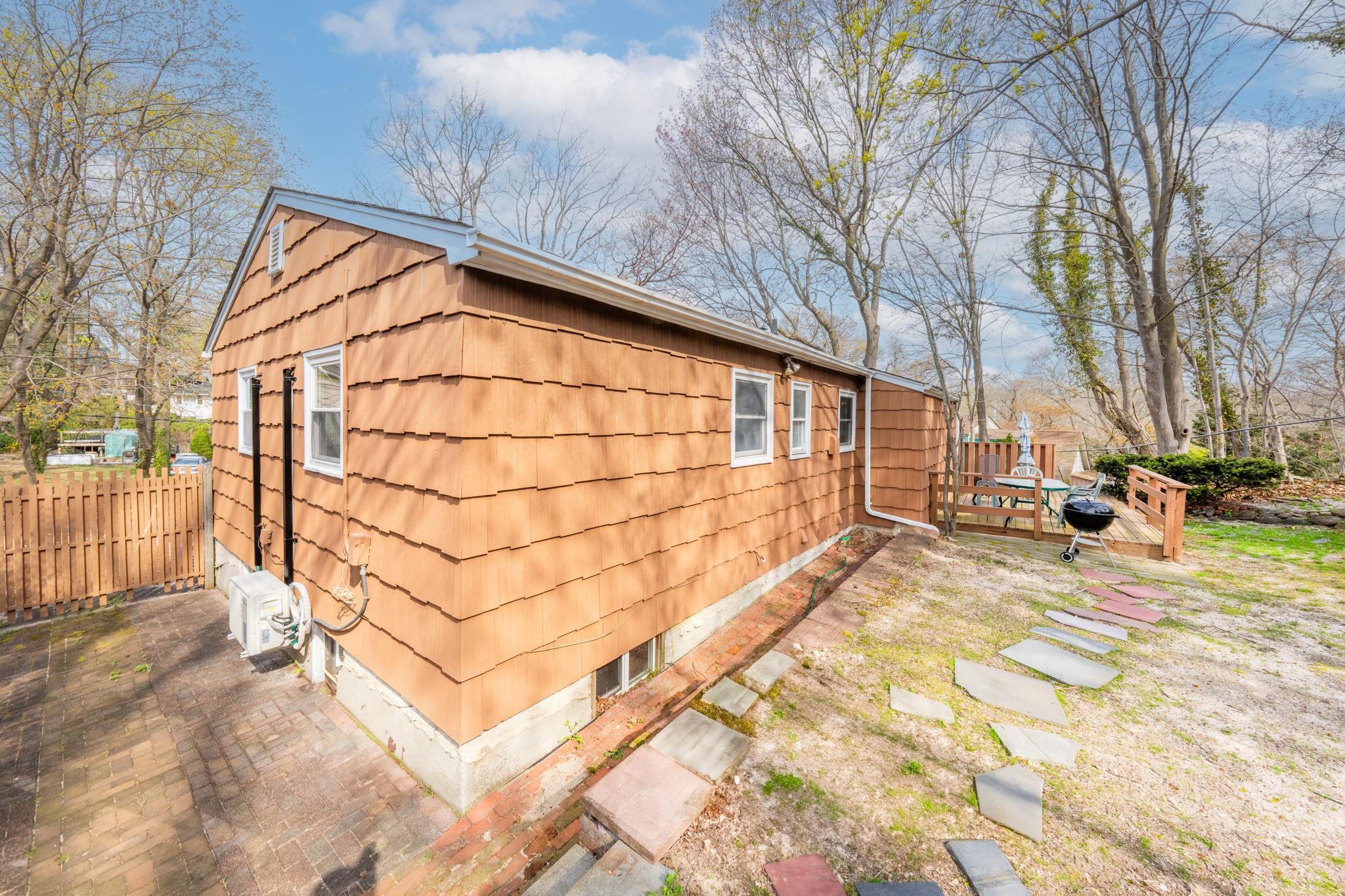 Single Family Rosewood  Suffolk County, NY 11778, MLS-855758-28
