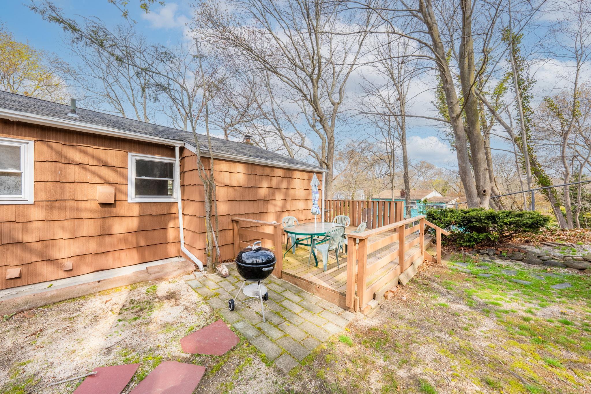 Single Family Rosewood  Suffolk County, NY 11778, MLS-855758-29