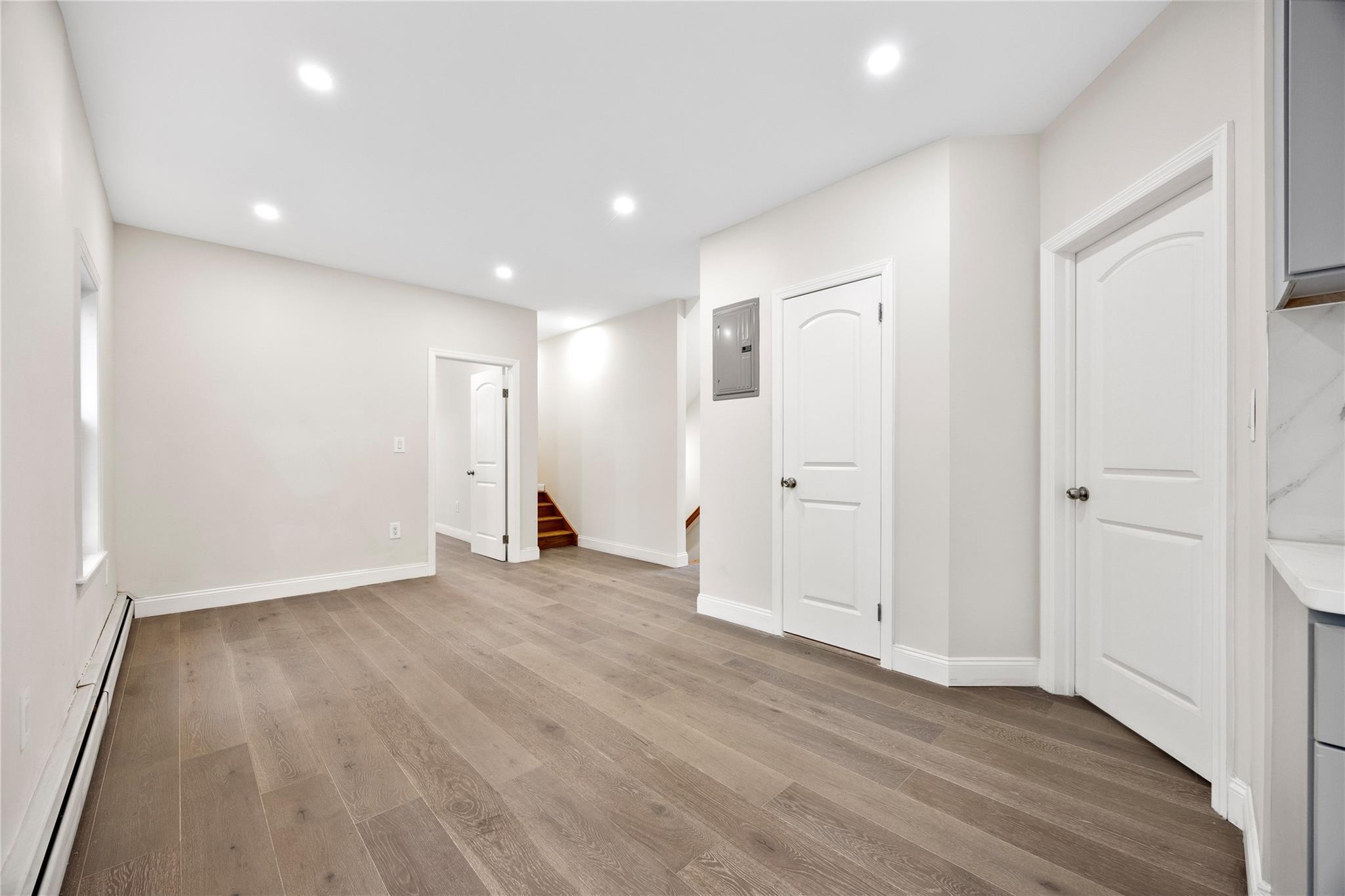 Single Family 160th  Queens, NY 11365, MLS-855765-9