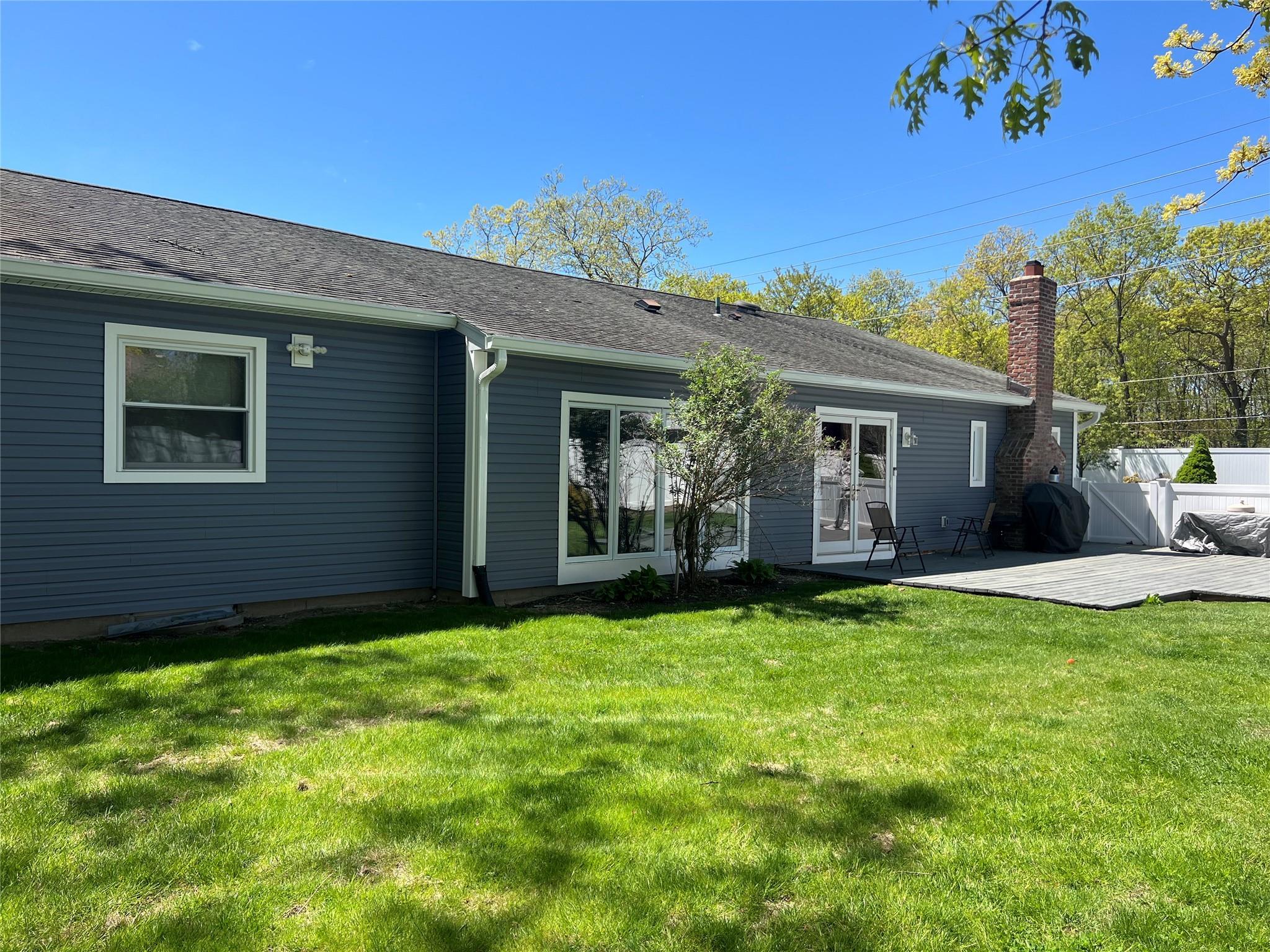 Single Family Demont  Suffolk County, NY 11787, MLS-855768-3