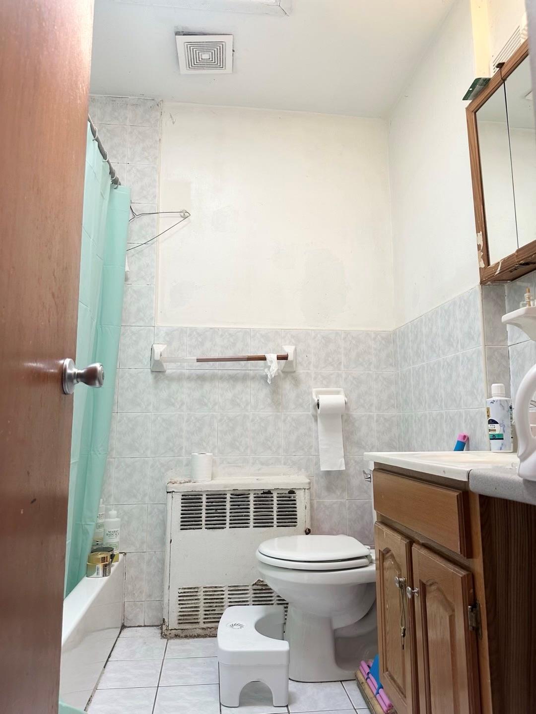 Single Family Horace Harding  Queens, NY 11367, MLS-855775-4