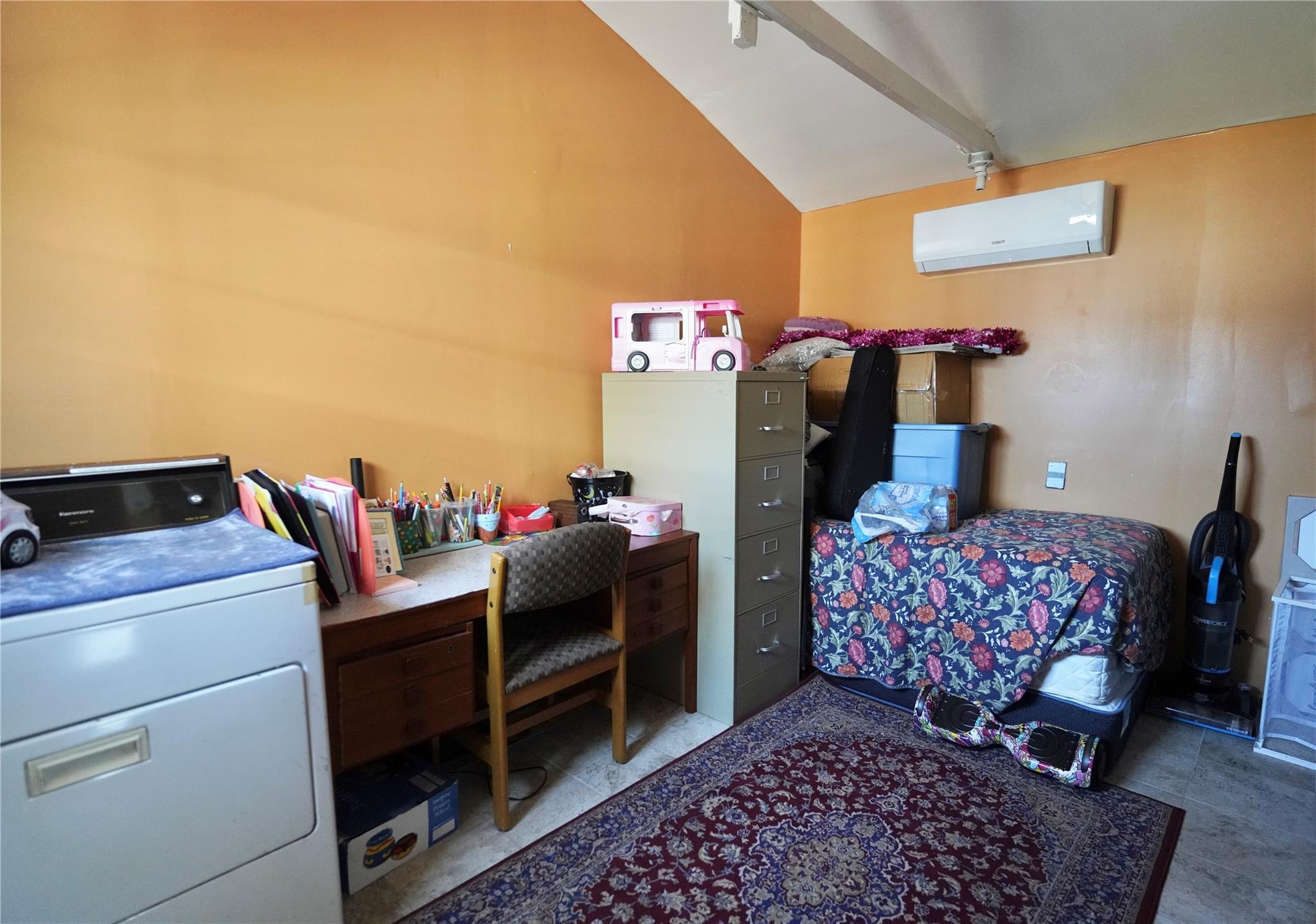 Single Family Fox  Nassau County, NY 11756, MLS-855779-10