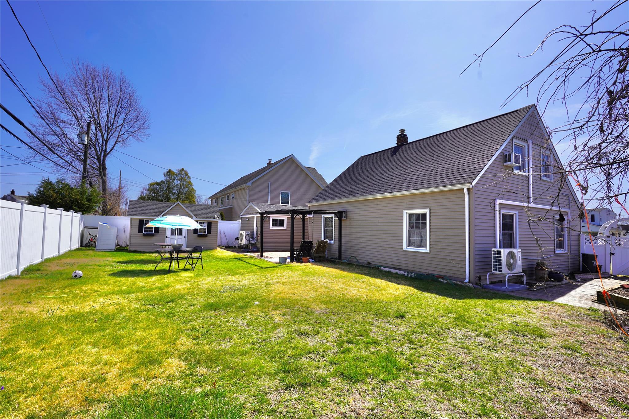 Single Family Fox  Nassau County, NY 11756, MLS-855779-15