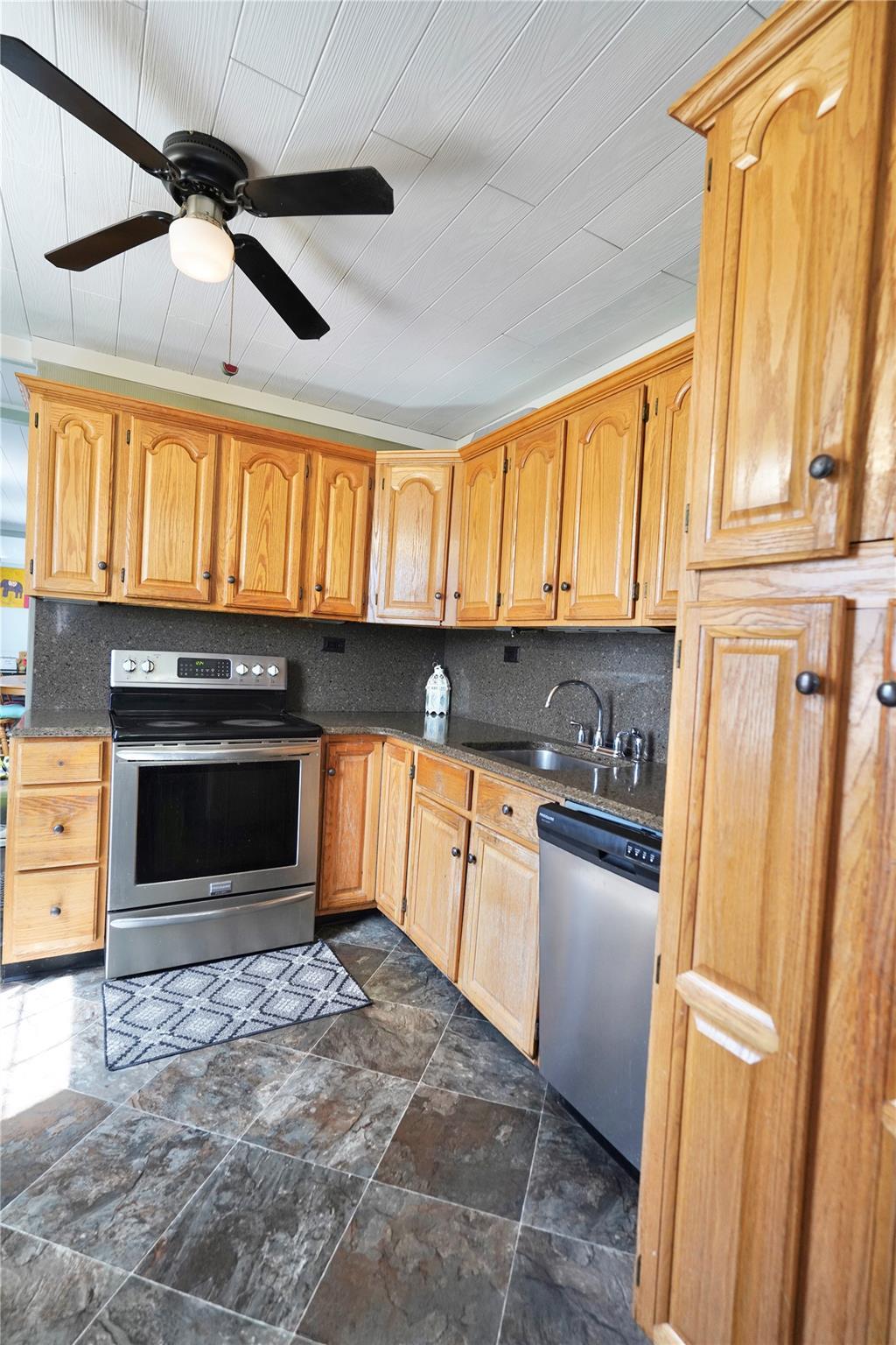 Single Family Fox  Nassau County, NY 11756, MLS-855779-5