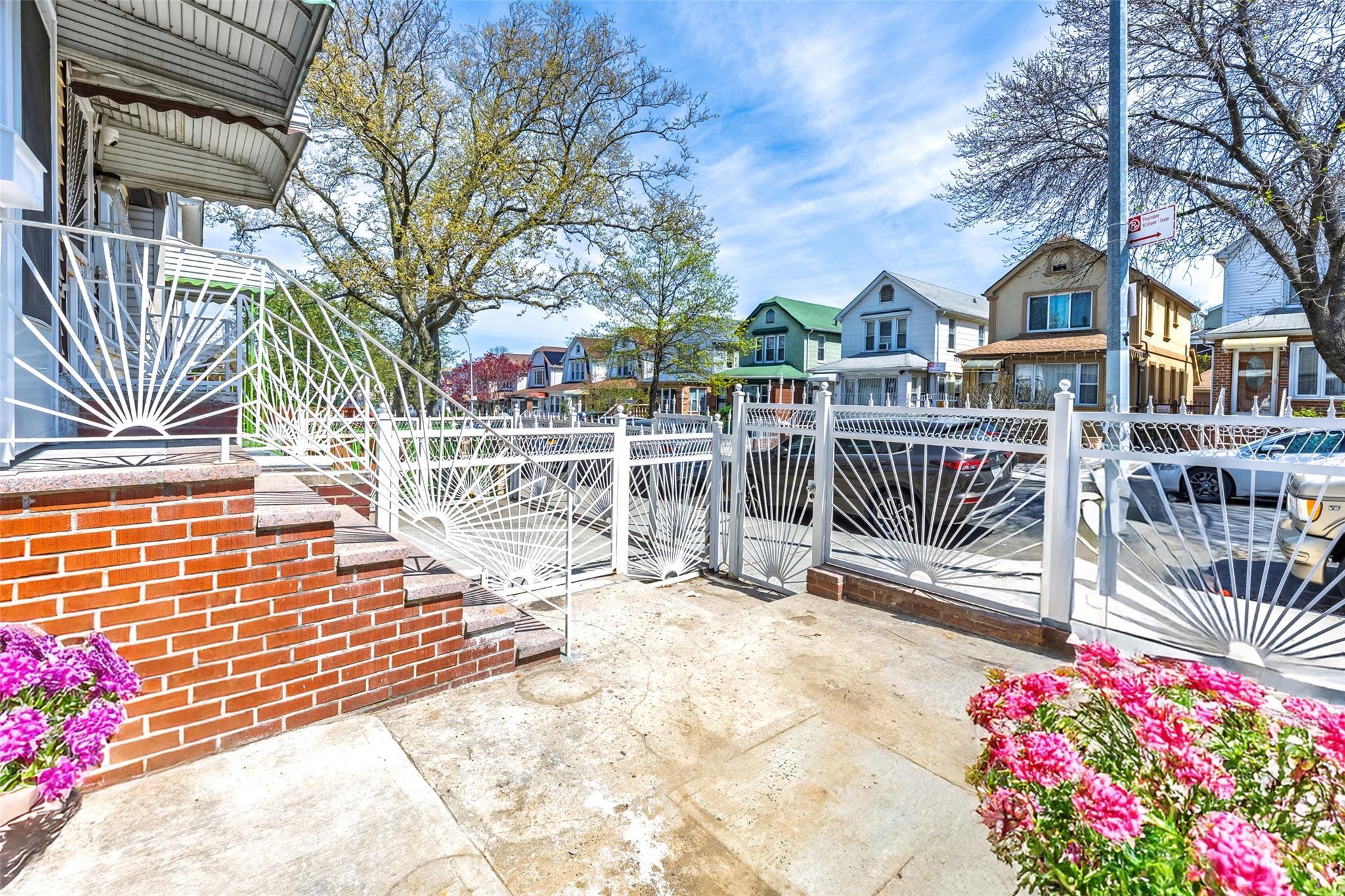 Single Family 91st  Queens, NY 11369, MLS-855787-25