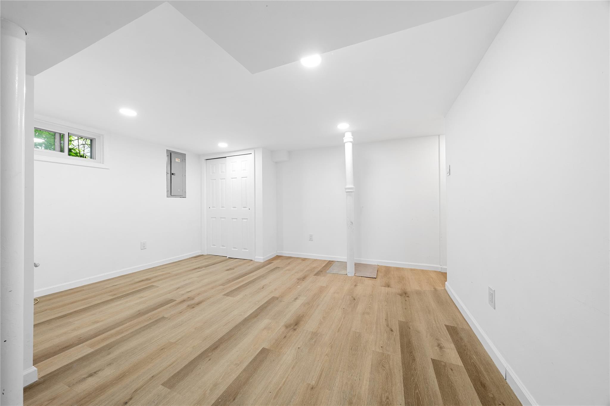 Single Family Joline  Suffolk County, NY 11776, MLS-855799-33