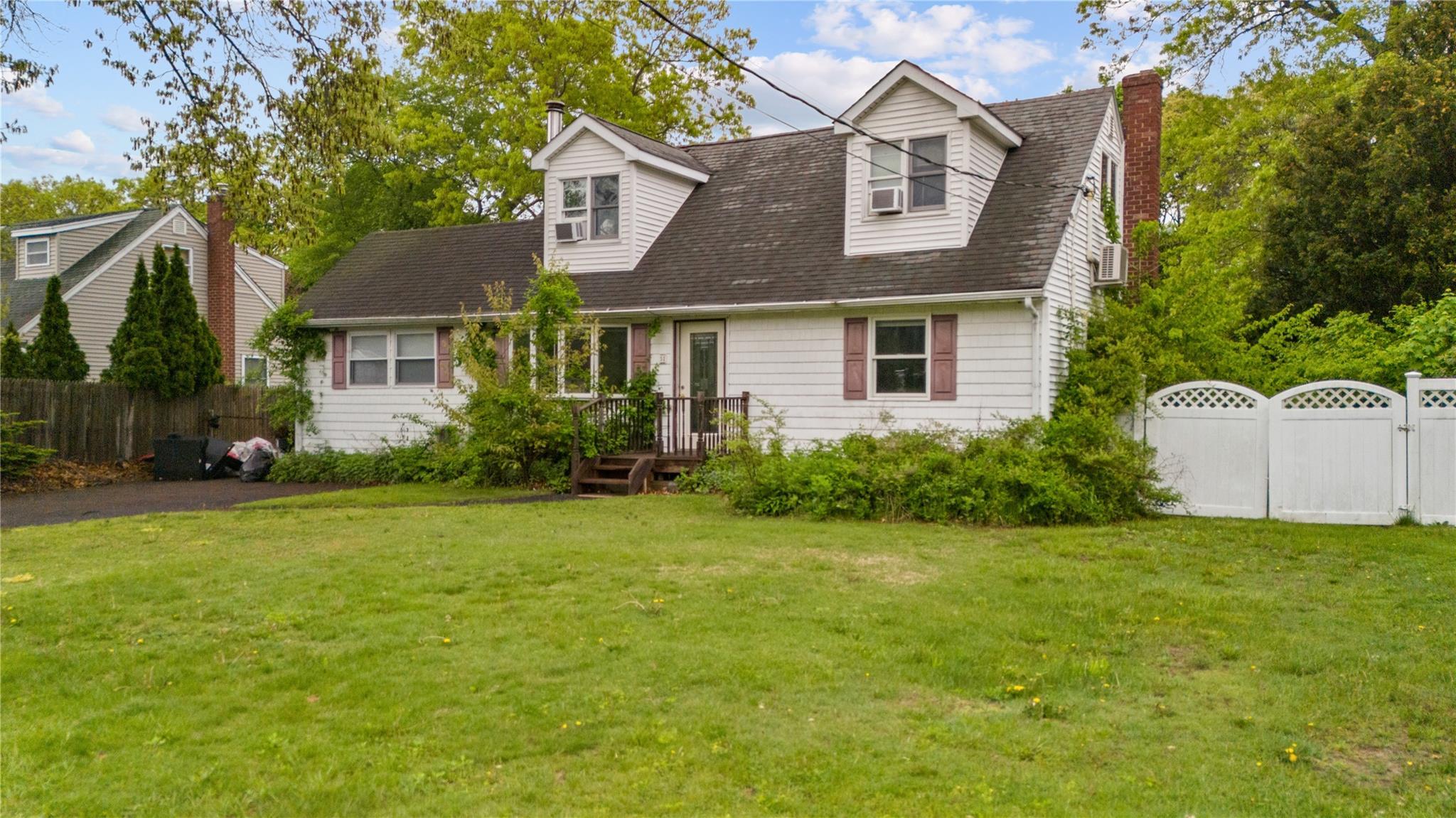 Single Family Joline  Suffolk County, NY 11776, MLS-855799-4