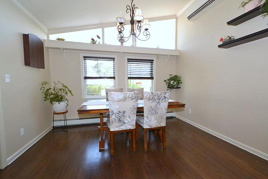 Single Family Court  Suffolk County, NY 11720, MLS-855802-12