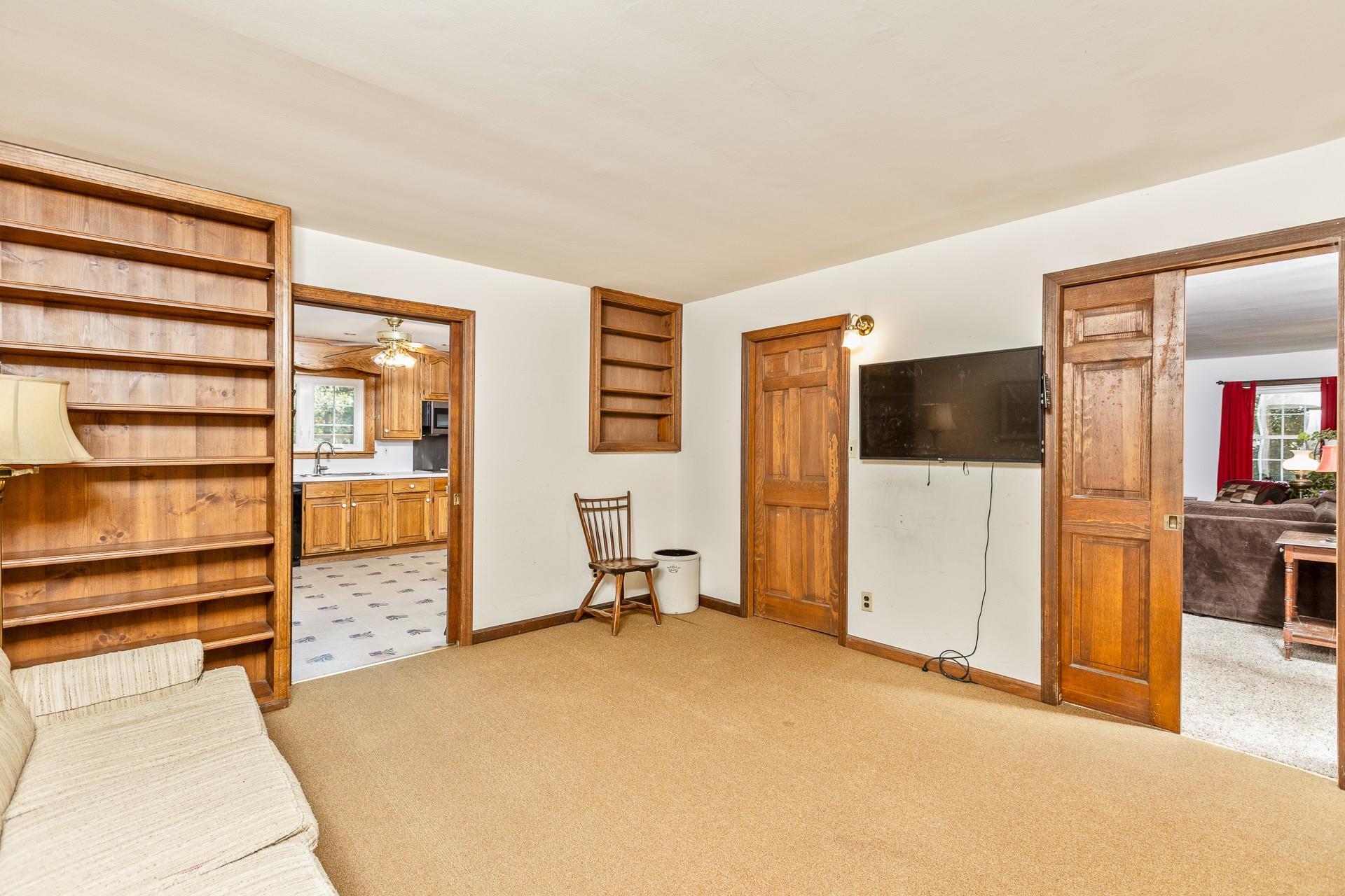 Single Family Parkside  Suffolk County, NY 11764, MLS-855804-15
