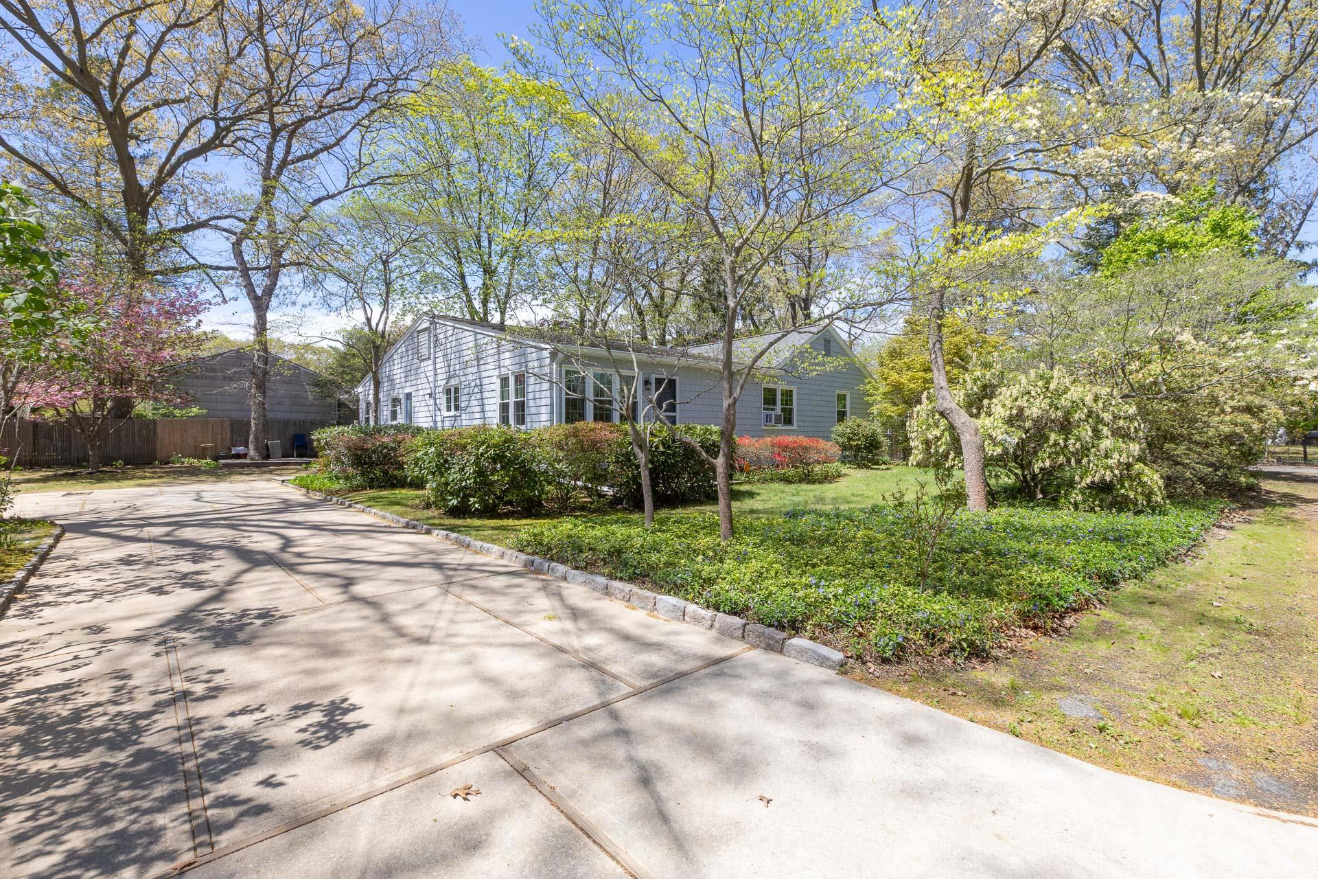 Single Family Parkside  Suffolk County, NY 11764, MLS-855804-31